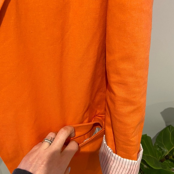 ✨SOLD✨Orange blazer🍊 - Picture 7 of 7